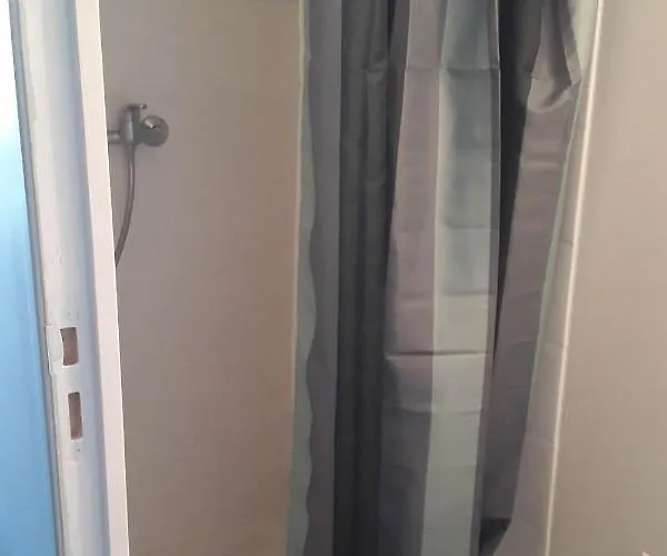 Entre Cevennes Et Camargue Montfrin